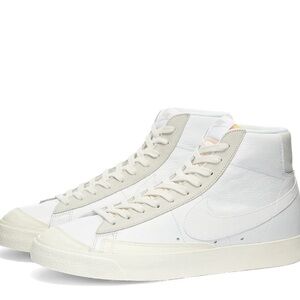 Nike Blazer Mid